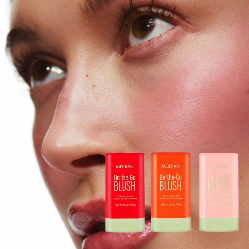 3-in-1 Blush – The Perfect Touch of Color for Cheeks, Eyes and Lips